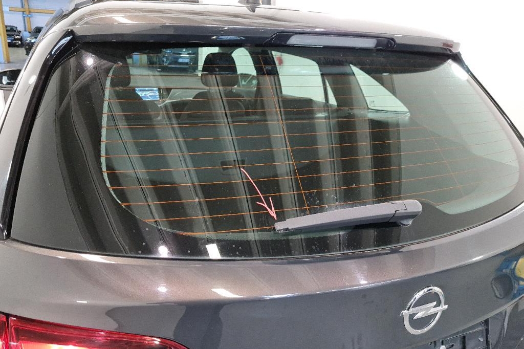 Opel Astra Sports Tourer 2016 фото 28