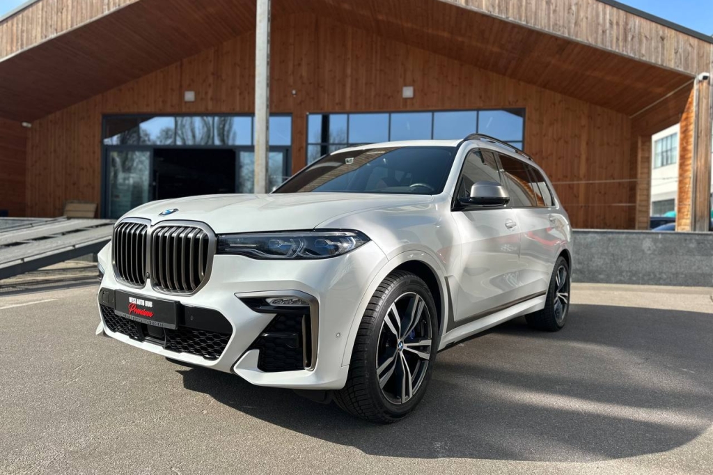 BMW X7 M50d 2020 фото 3