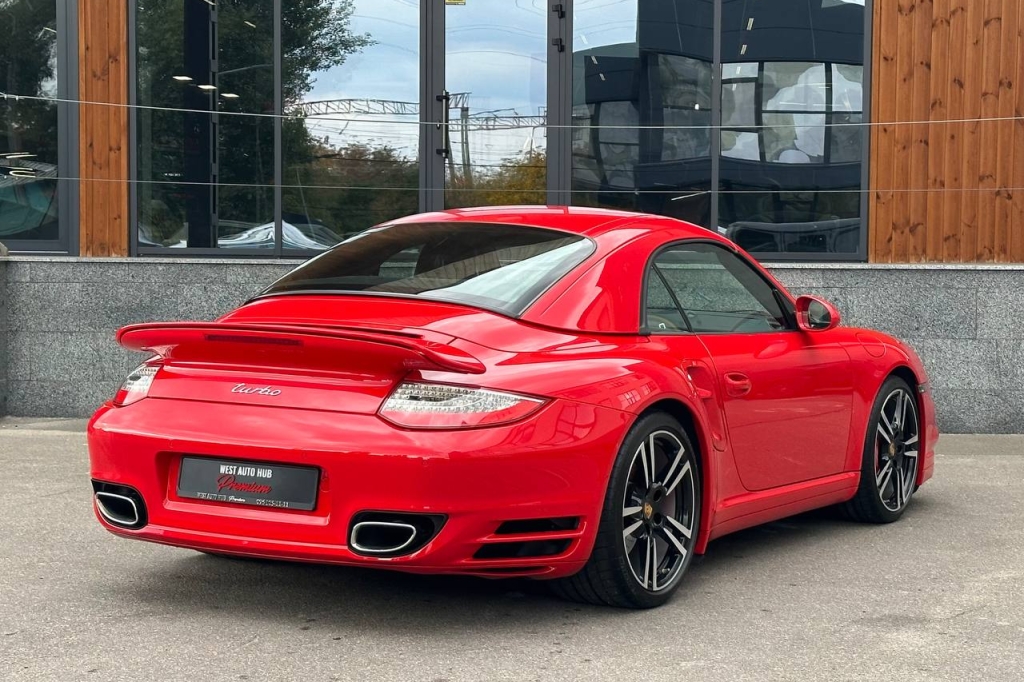 Porsche 911 фото 5