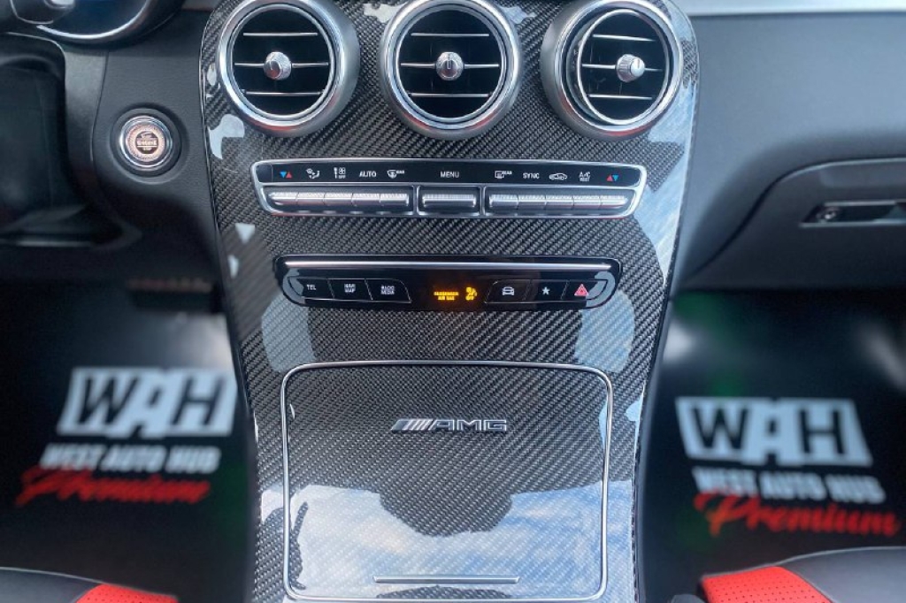 Mercedes-Benz GLC 63 AMG 2019 photo 19