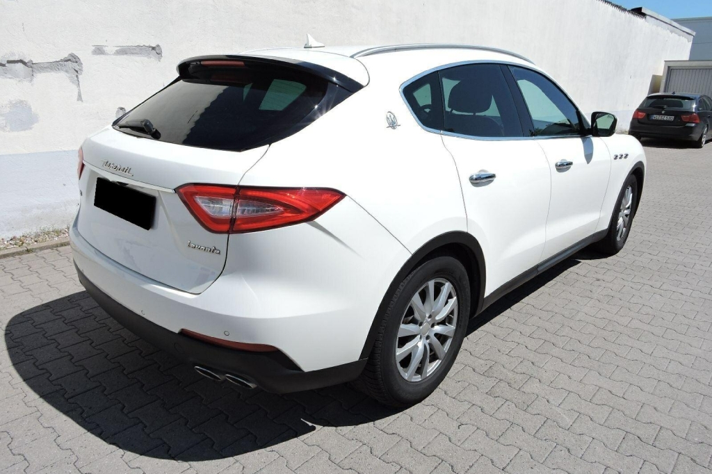 Maserati Levante 2017 фото 3