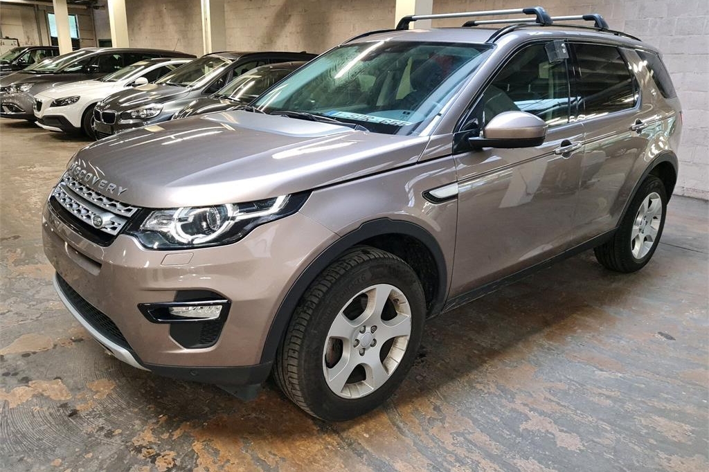 Land Rover Discovery Sport 2017 photo 8