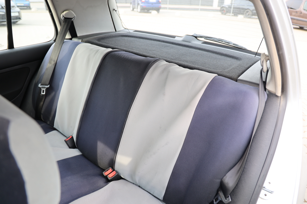 Volkswagen Golf 2001 photo 5