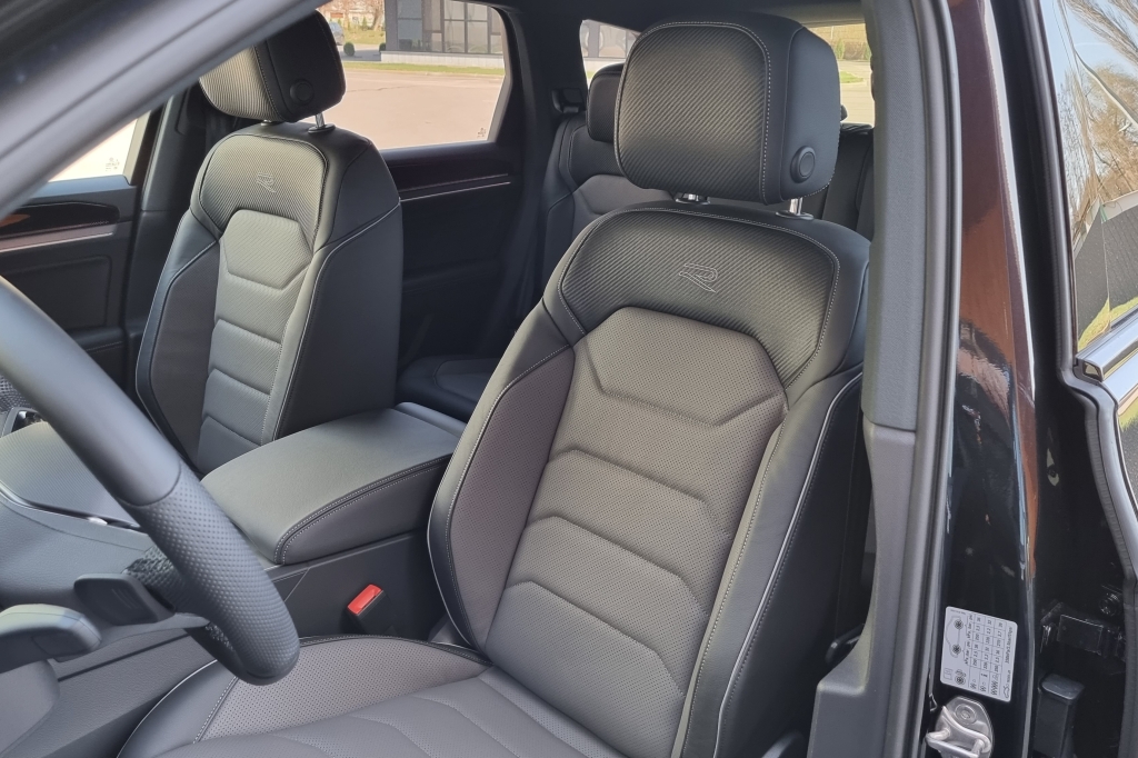 Volkswagen Touareg PLATINUM 2022 фото 13