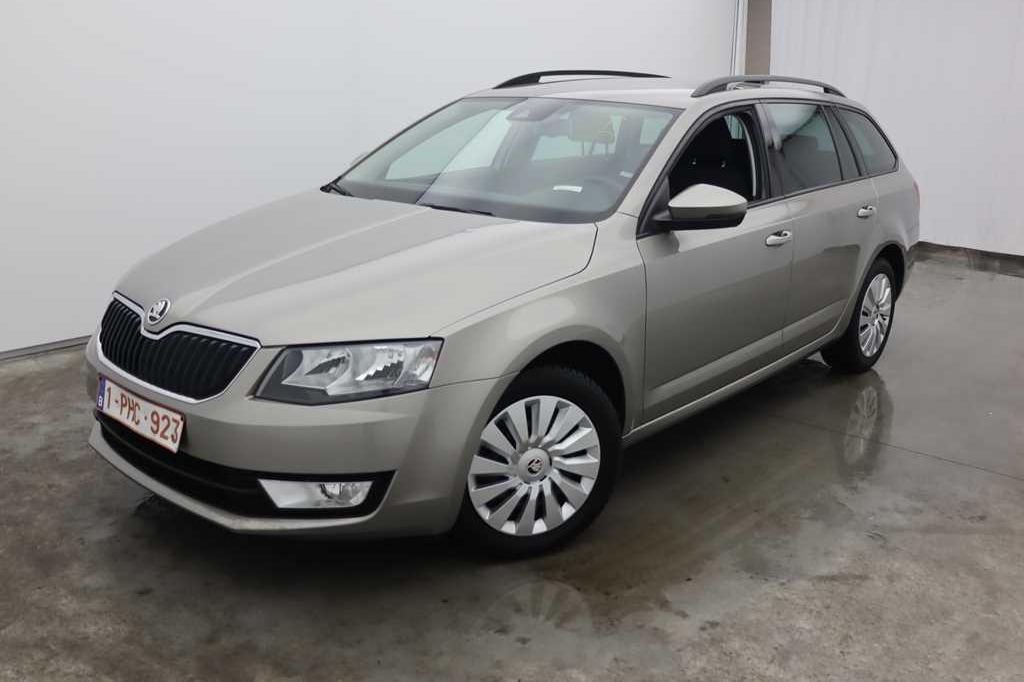 Skoda Octavia Combi 2016 фото 6
