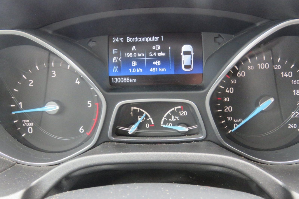 Ford Focus Tunier 2018 photo 2