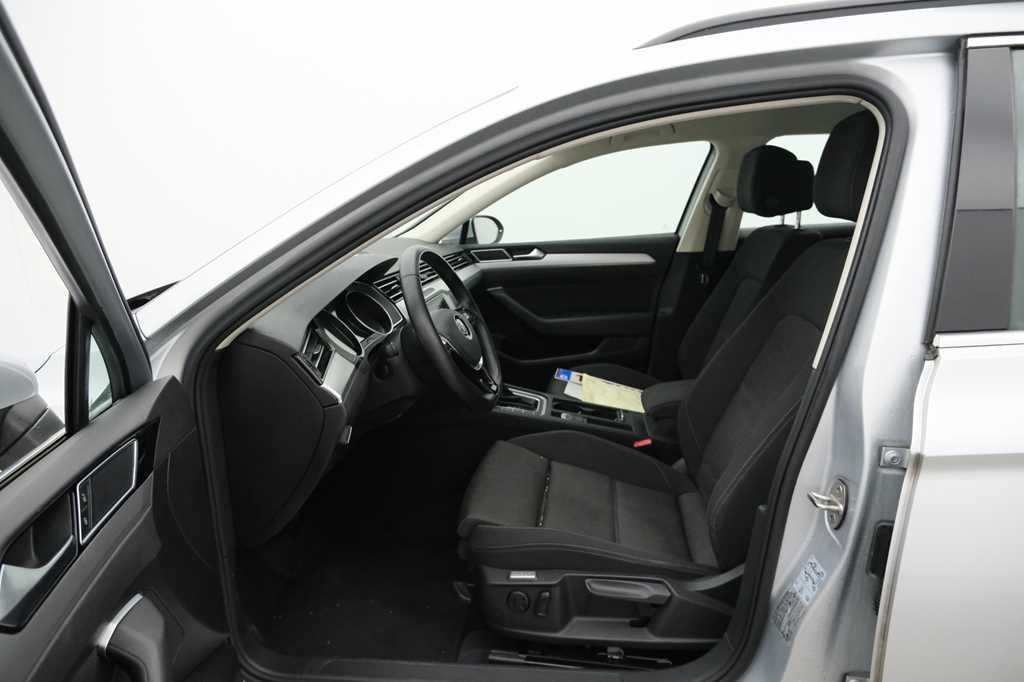 Volkswagen Passat Variant 2018 photo 5