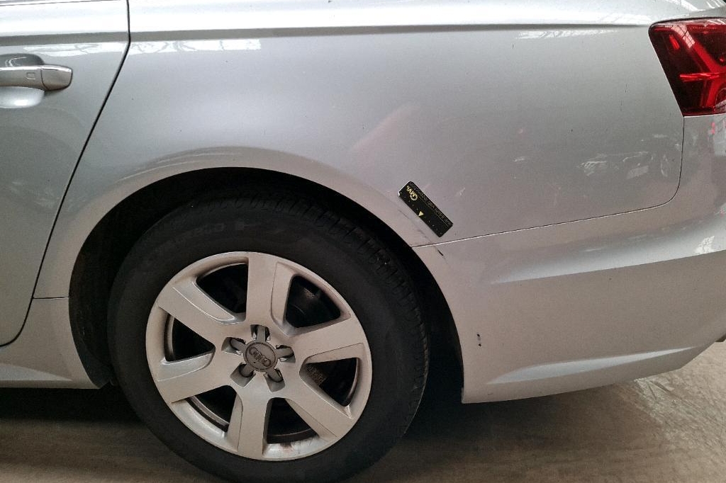 Audi A6 Avant 2017 photo 9