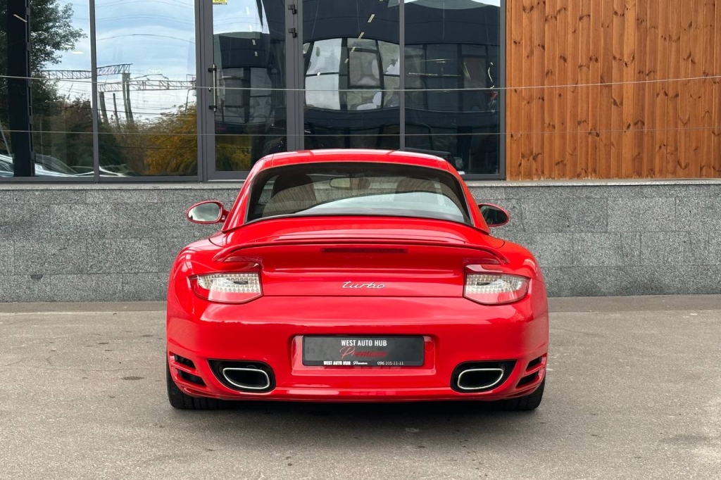 Porsche 911 фото 4