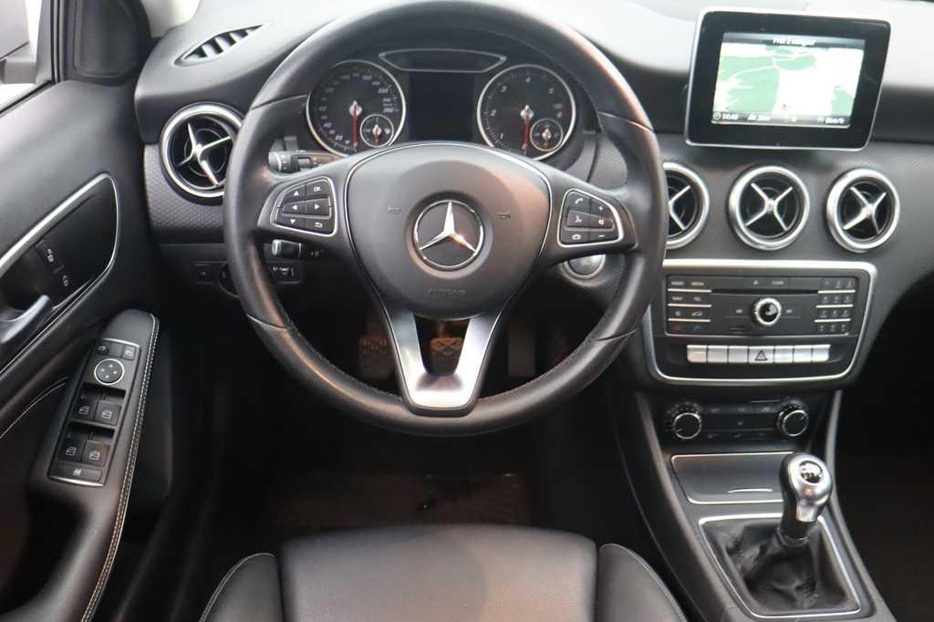 Mercedes-Benz A-Klasse 2017 photo 5
