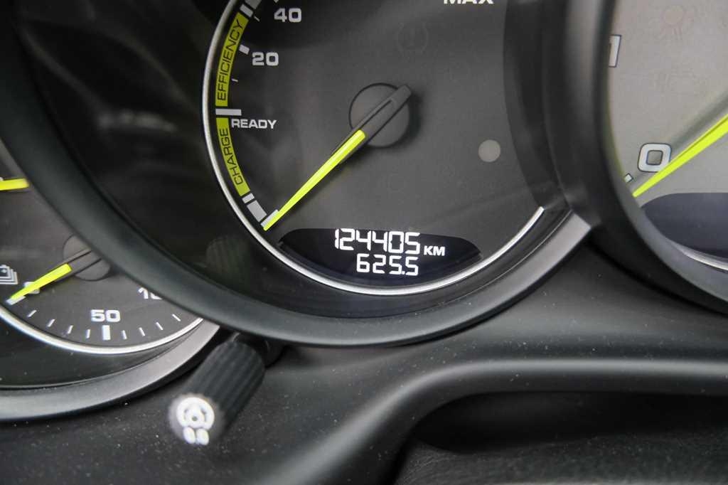 Porsche Panamera 2016 фото 2