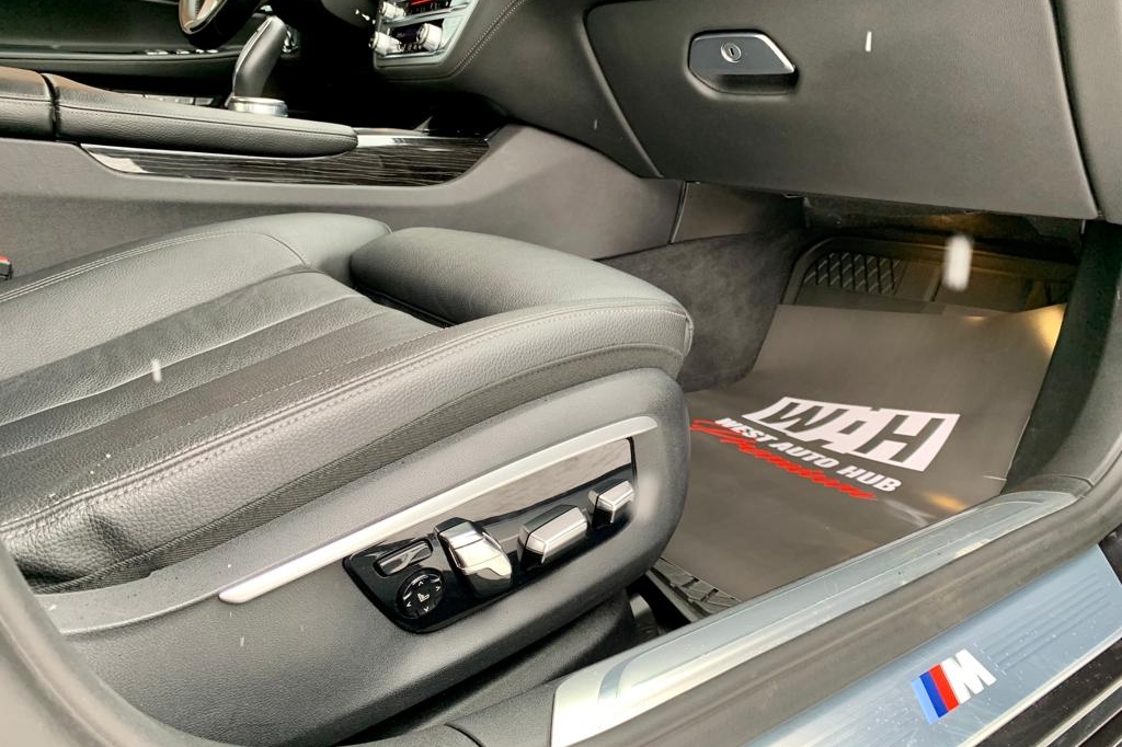 BMW 730 xDrive 2016 фото 21