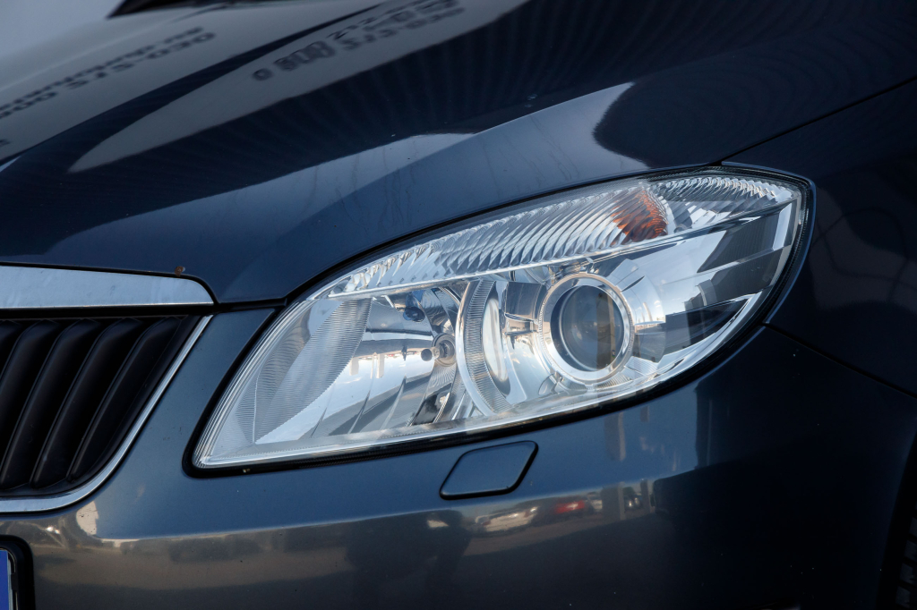 Skoda Fabia 2011 photo 7