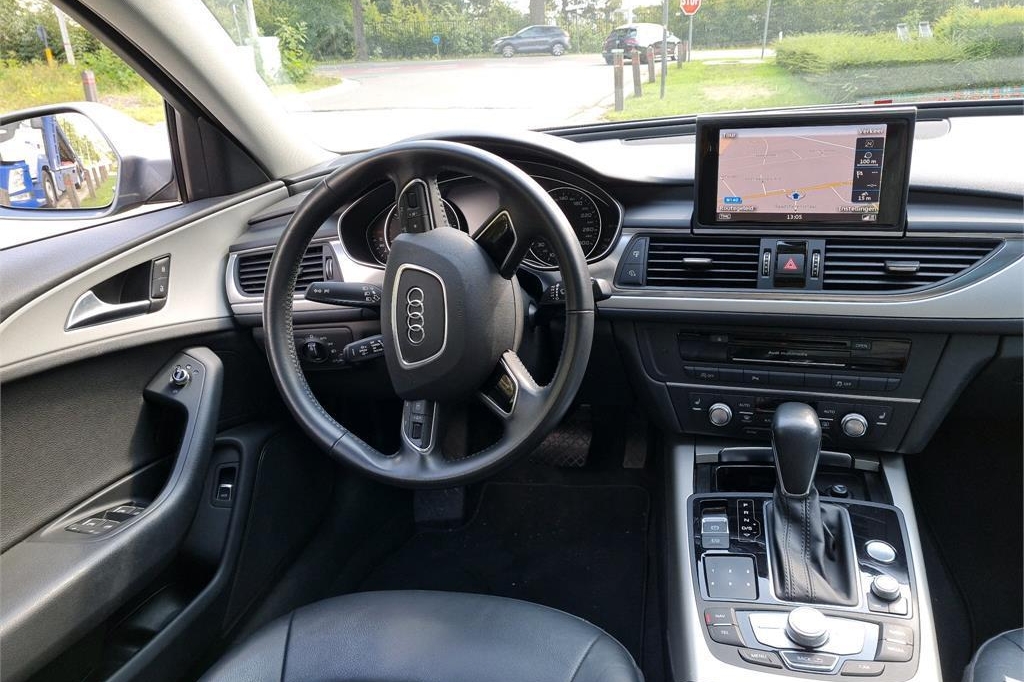 Audi A6 Avant 2018 photo 2