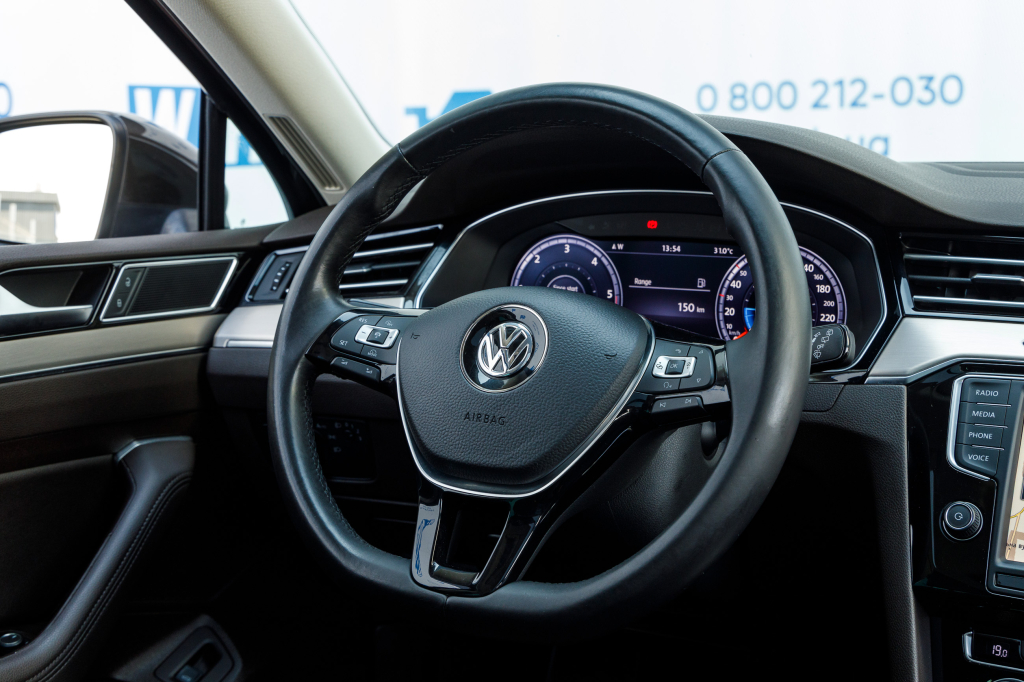 Volkswagen Passat B8 Highline 2015 фото 8