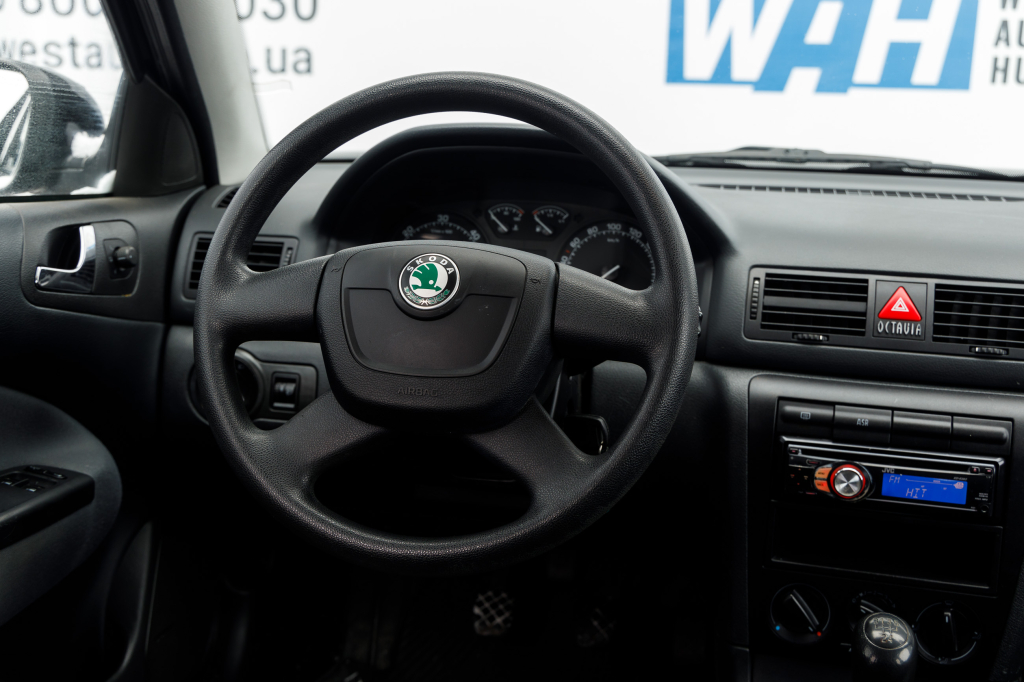 Skoda Octavia Tour фото 7