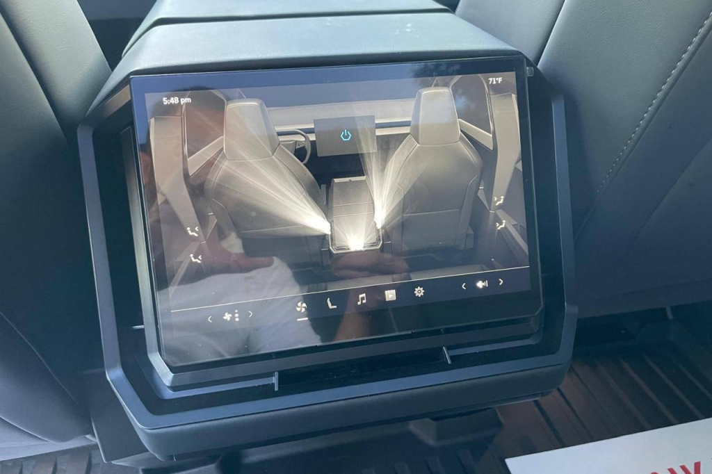 Tesla Cybertruck Dual Motor 120 kWh 2024 фото 6