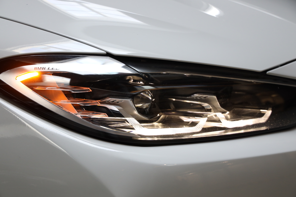 BMW i4 2023 фото 29