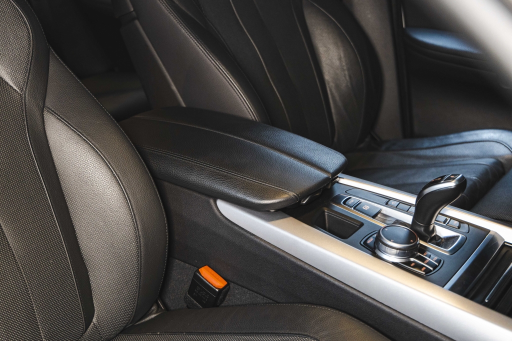 BMW X5 2016 фото 30