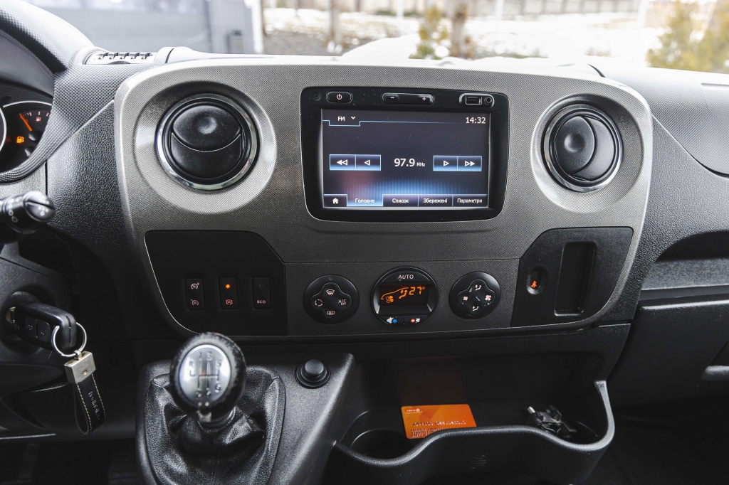 Renault Master 2018 фото 23