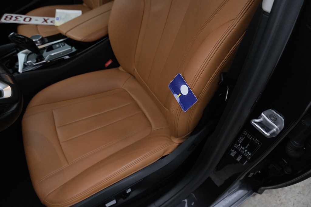 BMW 5 Series 2017 photo 15