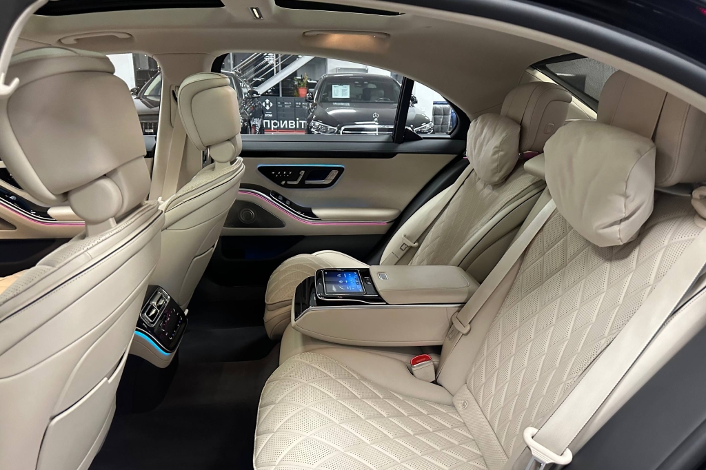 Mercedes-Benz S-Class 580 Long 4MATIC 2022 photo 12