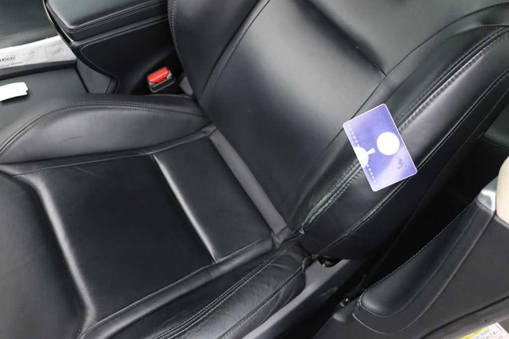 Tesla Model S 2016 фото 16