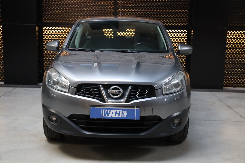 Nissan Qashqai 1.6 2013 фото 2