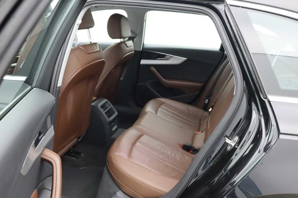 Audi A4 Avant 2016 photo 1