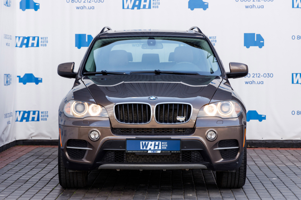BMW X5 xDrive 35і 2011 фото 2