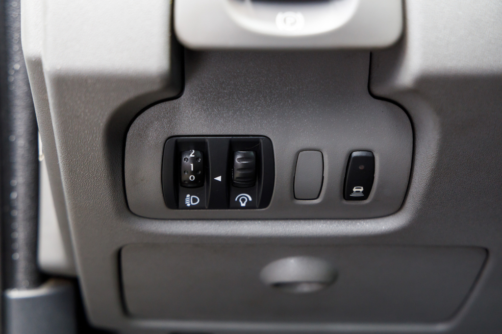 Renault Grand Scenic 2008 photo 18