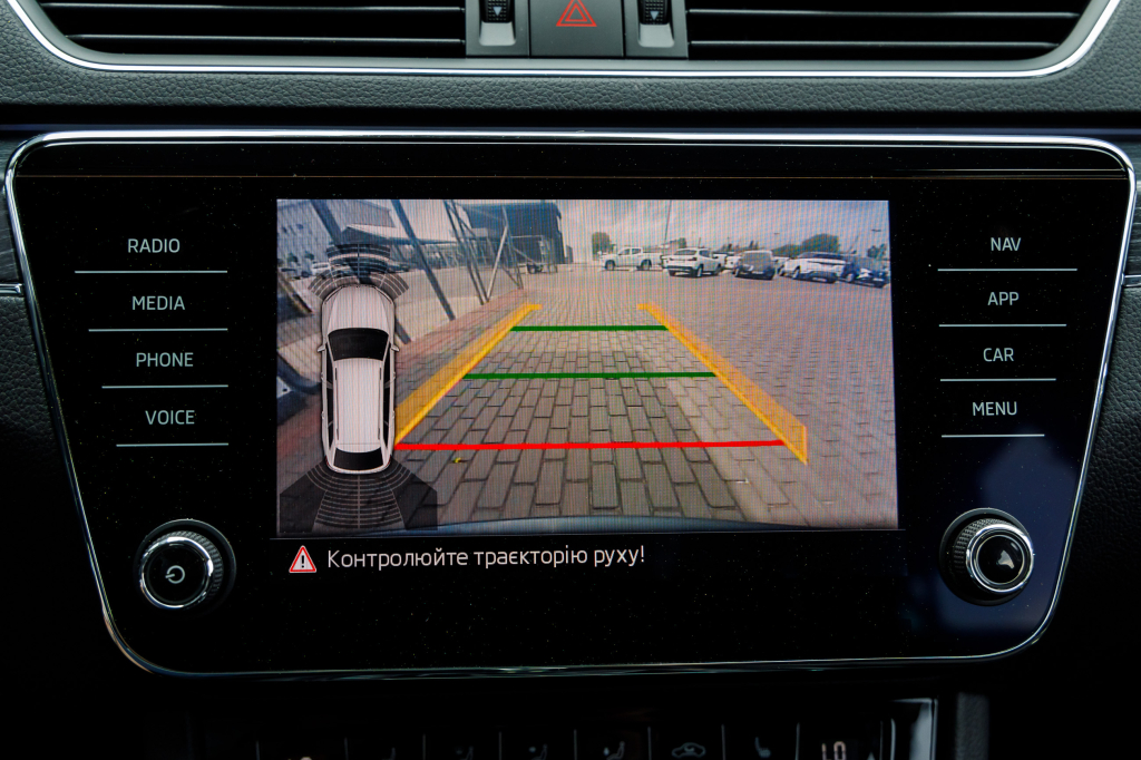 Skoda Superb 2019 photo 25