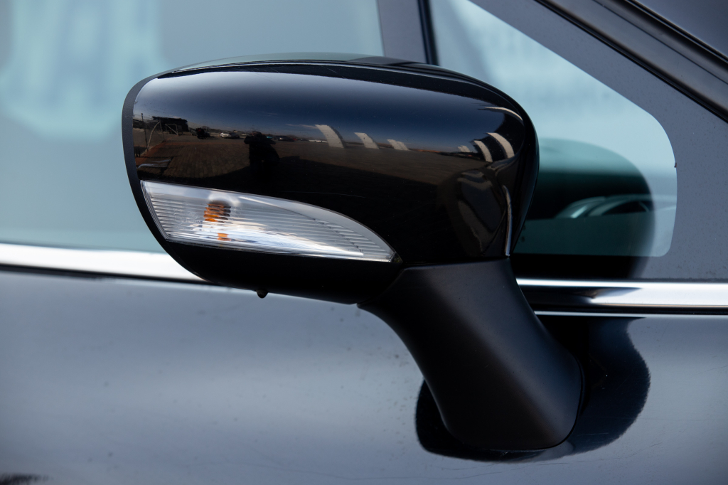 Renault Clio 2015 фото 23