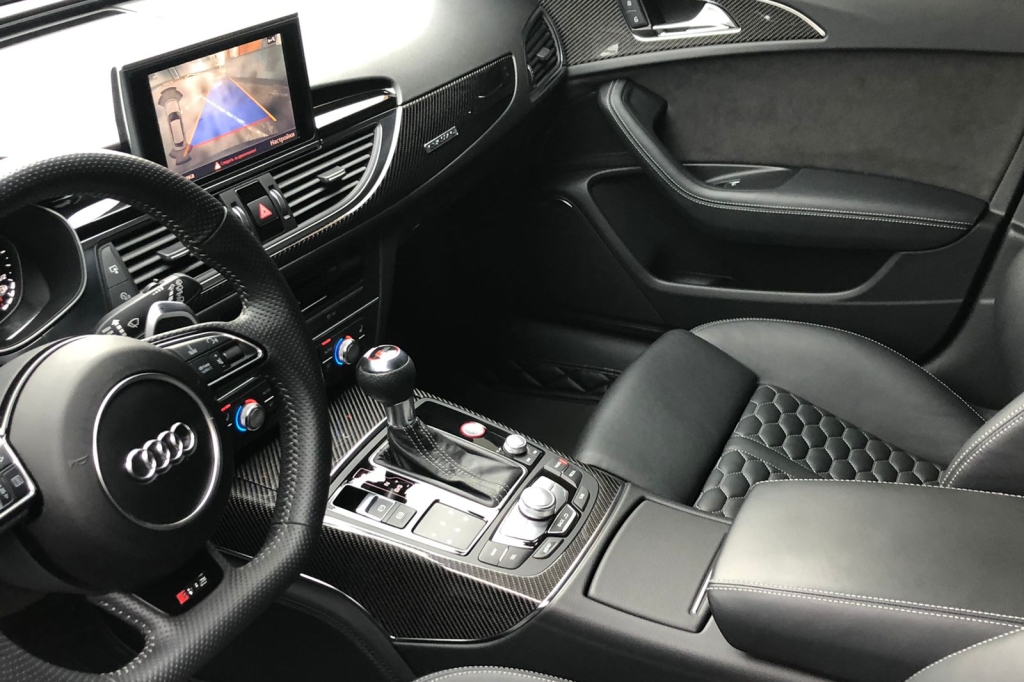 Audi RS6 2017 photo 10