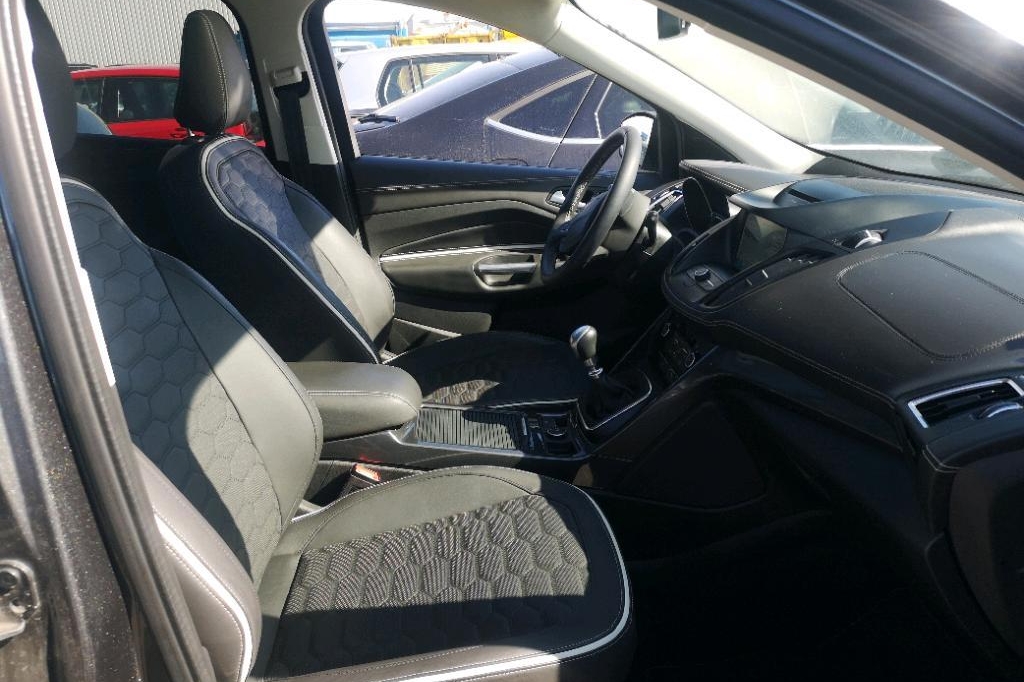 Ford Kuga 2019 photo 1