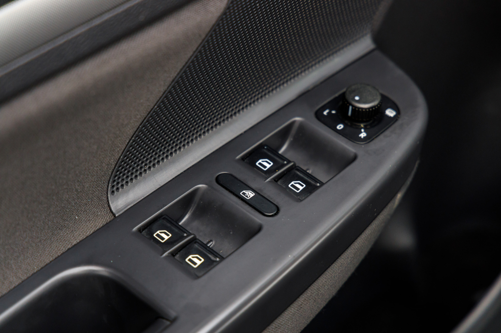 Volkswagen Jetta 2009 photo 19