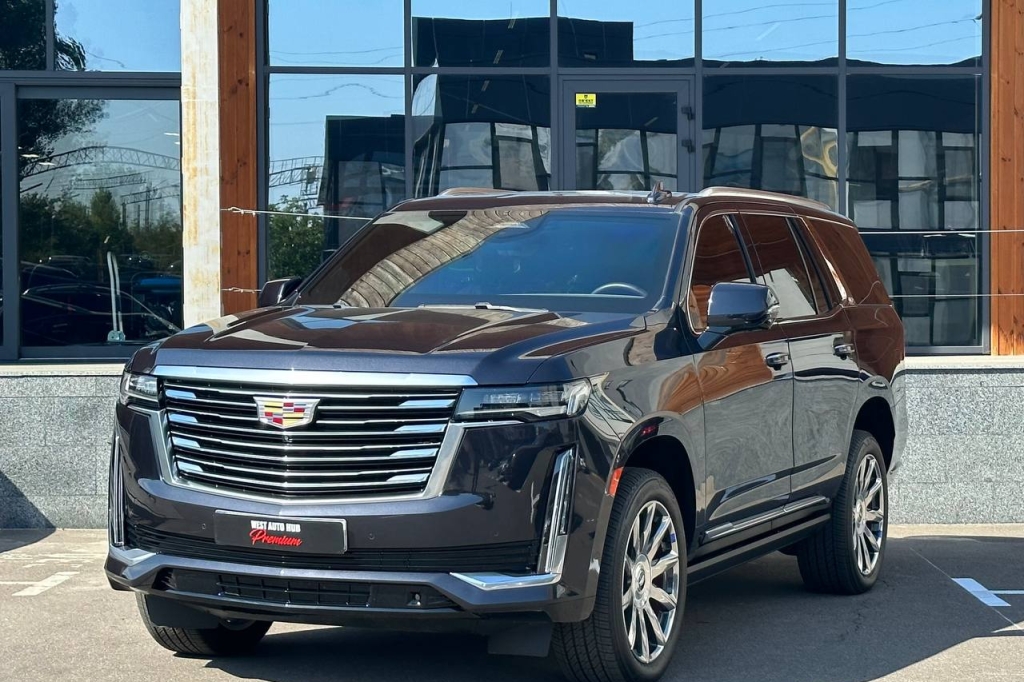 Cadillac Escalade Platinum 4WD 2022 фото 2