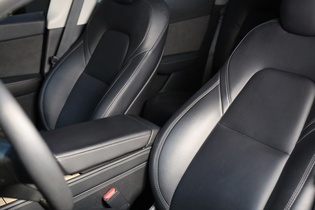 Tesla Model Y 2022 photo 17