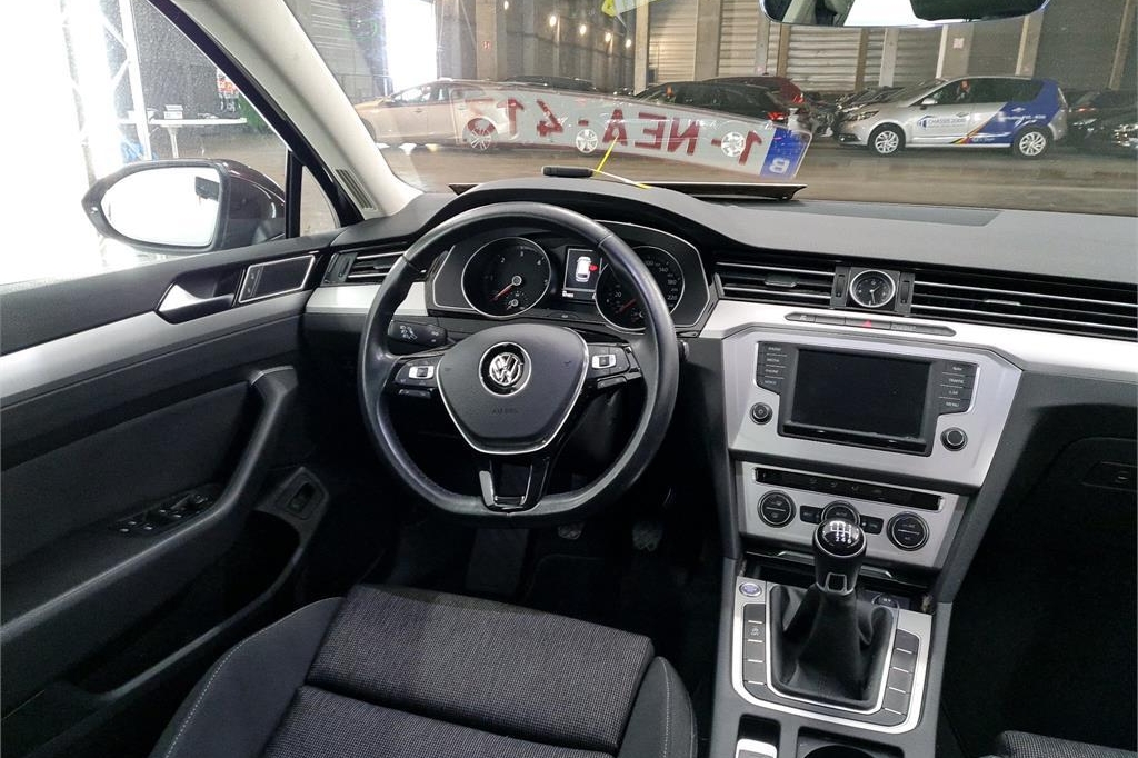 Volkswagen Passat Variant 2016 фото 5