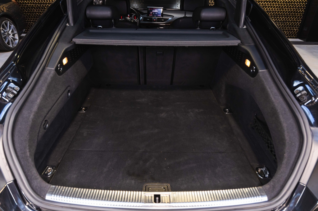 Audi A7 2012 фото 38