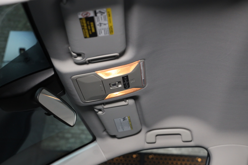 Toyota RAV4 2020 фото 23