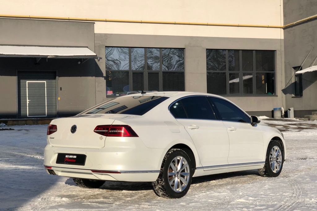 Volkswagen Passat B8 2018 photo 4