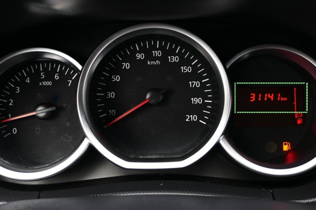 Dacia Duster 2017 фото 7