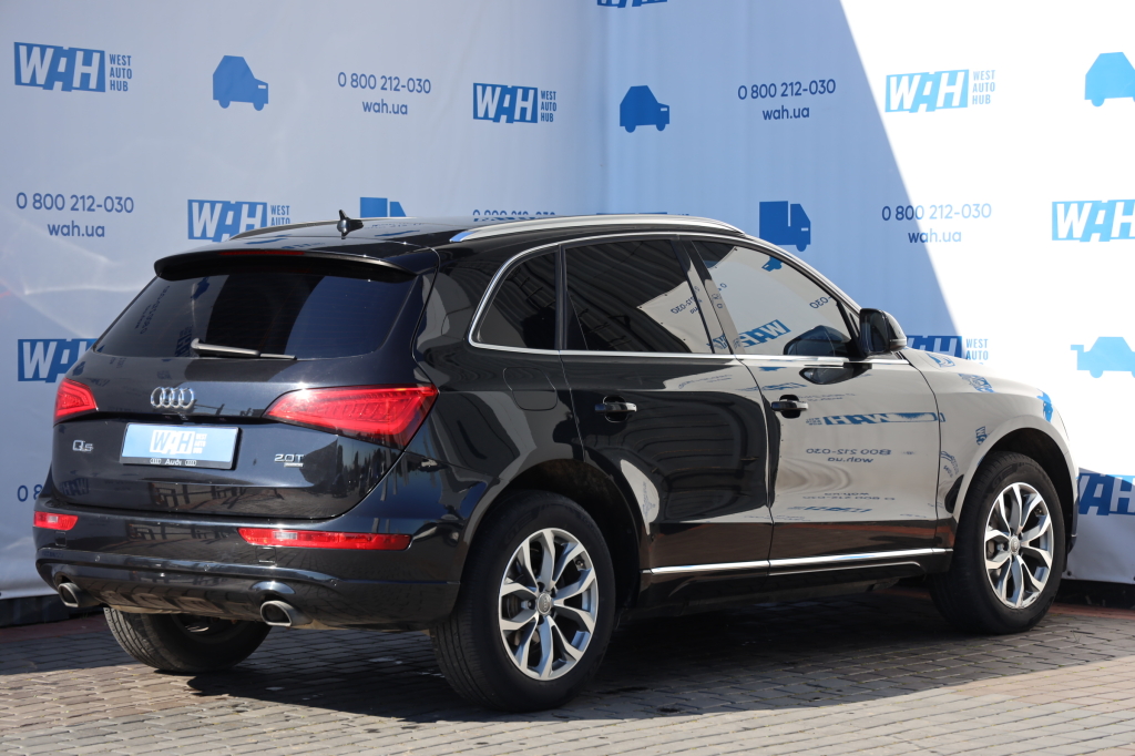Audi Q5 2012 фото 7