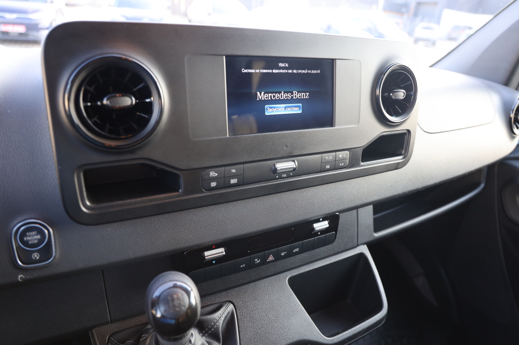 Mercedes-Benz Sprinter 2023 фото 31