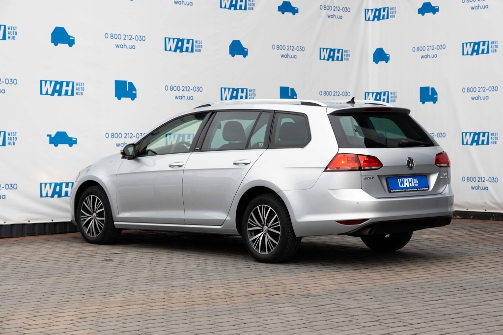 Volkswagen Golf Allstar 2016 фото 11