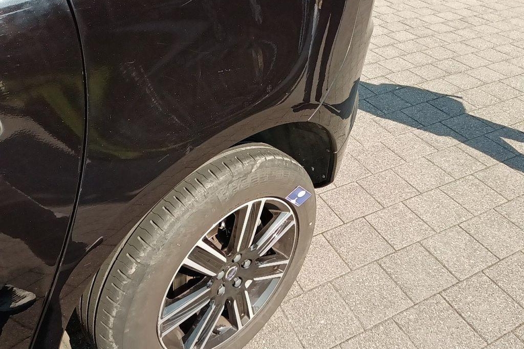 Volvo XC60 2017 photo 12