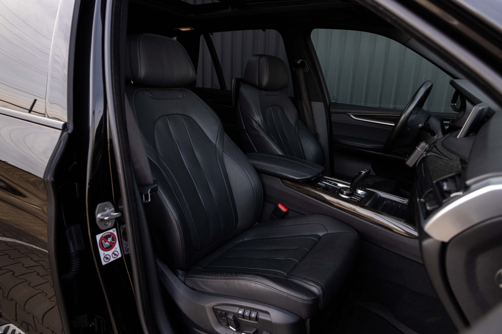 BMW X5 2017 фото 25