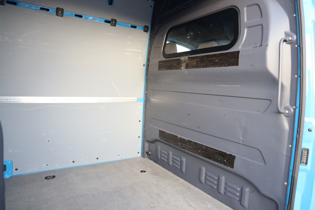 Mercedes-Benz Sprinter 2023 фото 57