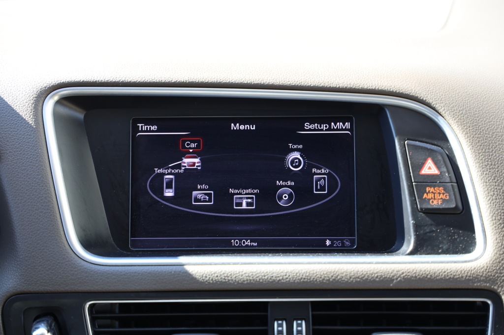 Audi Q5 2012 фото 26